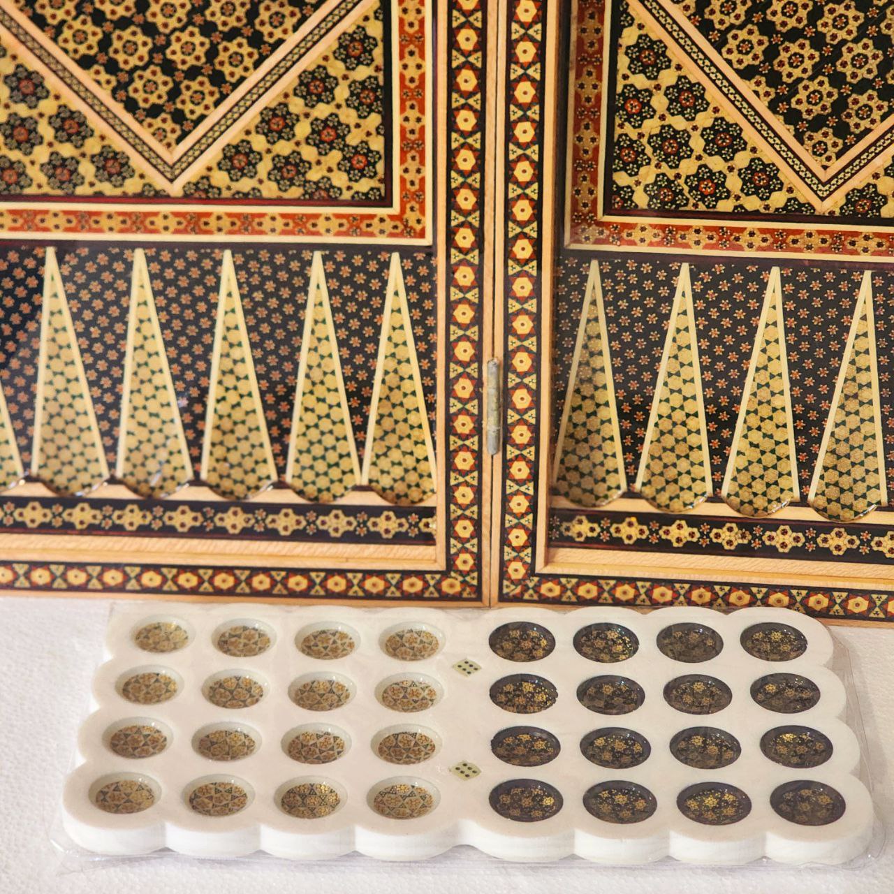 backgammon