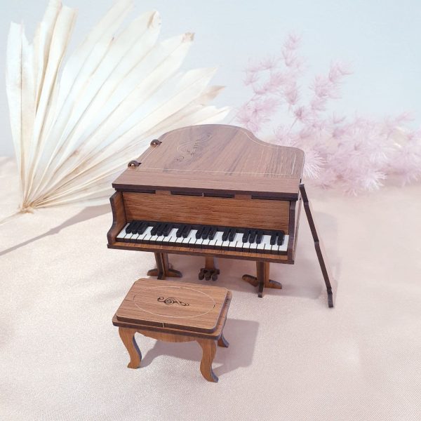 piano decore