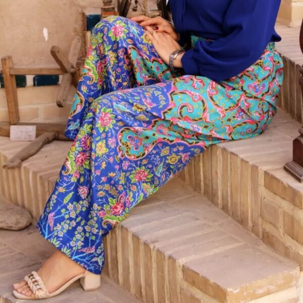 Iranian culture clothing